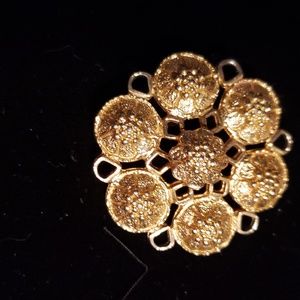Sarah coventry brooch